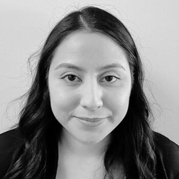 Mayra Hernandez, Front Office/Technician